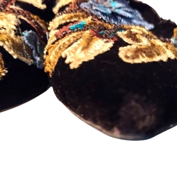 Jeffrey Campy Embroidered Claes Black Velvet - Picture 6 of 11